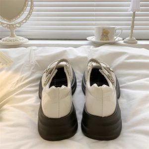 Heart Mary Jane shoe