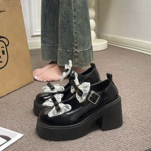 Bow Lace shoe