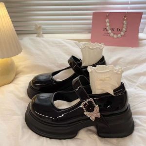 Shoes with Butterfly Buckle