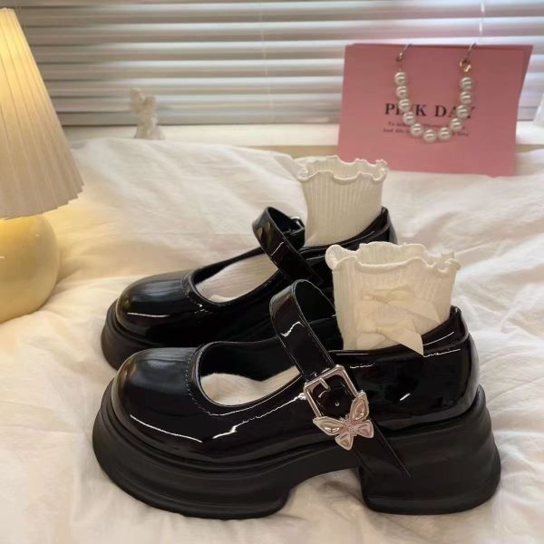 Shoes with Butterfly Buckle