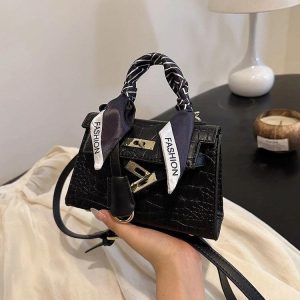 Elegant Chic Bag