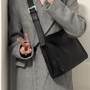 Generic Chic Tote Bag