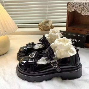 Ruffles heart Mary Jane shoes