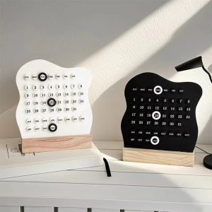 Cute Circular Desk Calendar