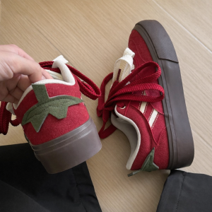 Tomato Vibe Platform Sneakers