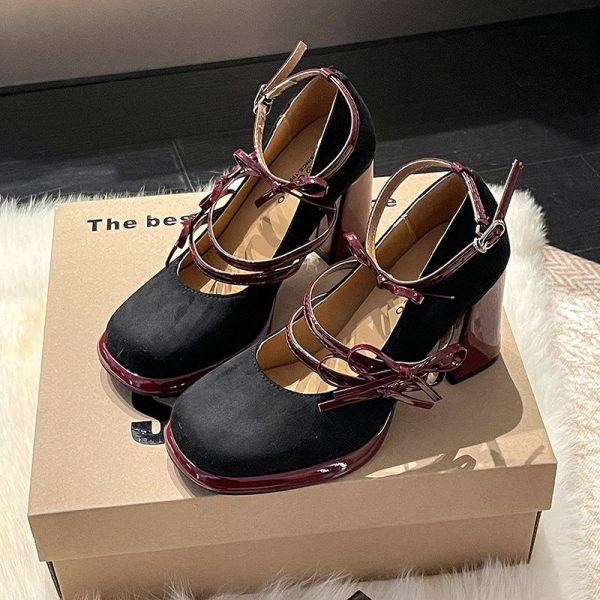 French Retro Bow Heels