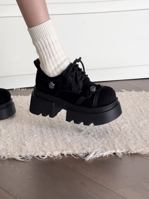 British Retro Bow Platforms
