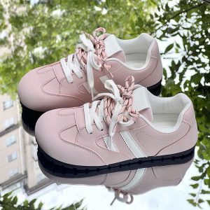 Versatile Chic Sneakers