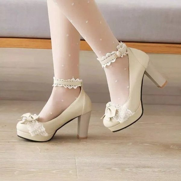Baby Doll Bow Heels