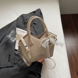French Pearl Bow Handbag