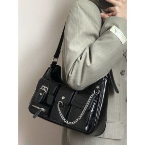 Chic Chain Crossbody Bag