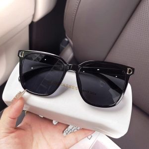 Gradient Oversized Sunglasses