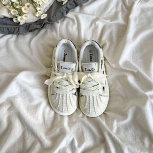 Contrast Canvas Platform Sneakers
