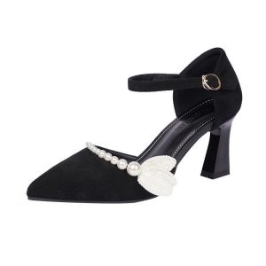 Elegant Chinese Sandal
