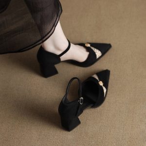 Elegant Pointed Heel Sandals