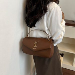 Chic Chain Shoulder Bag