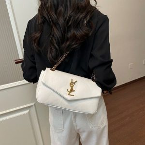 Chic Chain Shoulder Bag