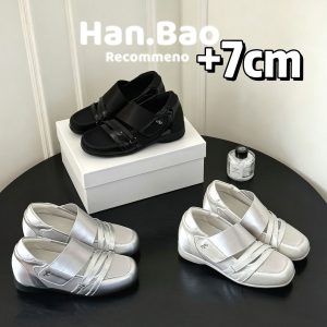 Chic Platform Mary Janes