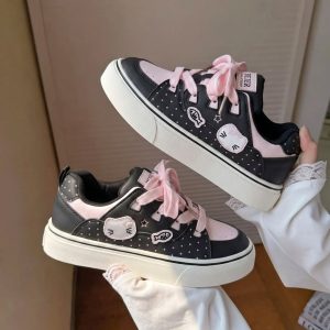 Kawaii Embroidered Platform