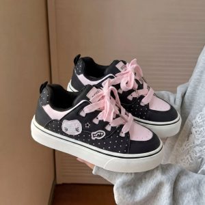 Kawaii Embroidered Platform