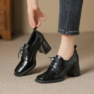 Vintage Oxford Lace-Up Heels