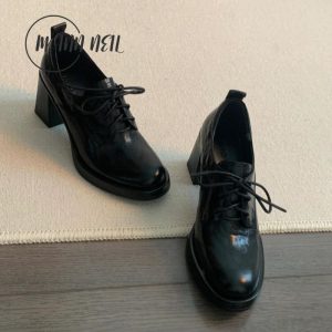 French Retro Lace-Up Heels