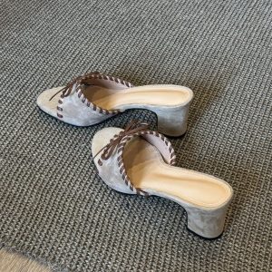 Retro Bow Woven Mules
