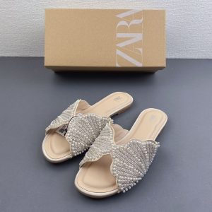 Pearl Bow Embellished Flat Sandals