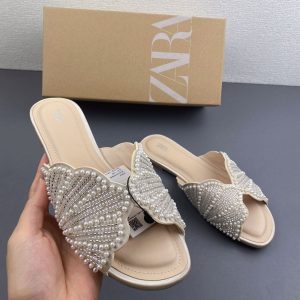 Pearl Bow Embellished Flat Sandals